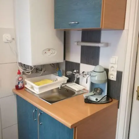 Apartment Pihenj Meg Apartman