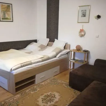 Pihenj Meg Apartman *